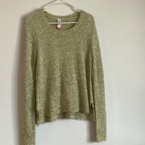 Feathered Yarn Pullover